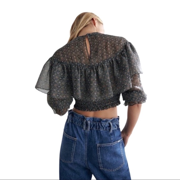 New! ZARA Metallic Thread Ruffles Smock Cropped Printed Blouse Top - Picture 4 of 16